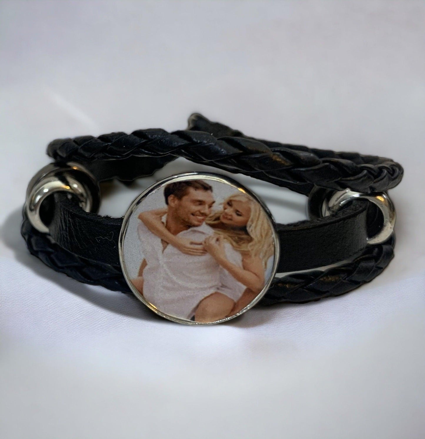 PERSONALISED LEATHER BRACELET - Wonderschmidt Ltd.